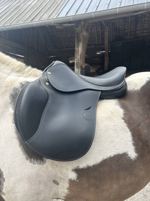 selle TdeT 17,5 neuve