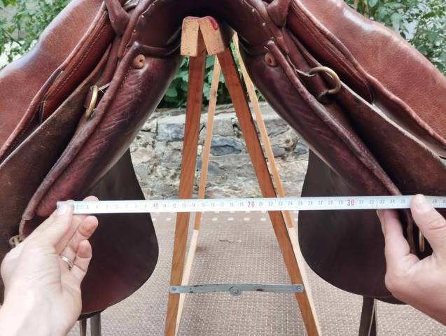 Selle Trec Forestier randonnée avec accessoires 18'