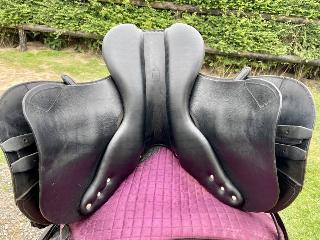 Selle mixte Antarès Connexion 17.5 3A noire