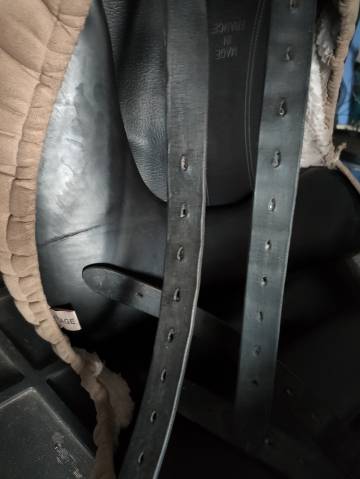 Selle de dressage Childeric DSG 18 POUCES 2008