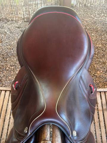 Vend Selle CWD 2GS Mademoiselle 2024 &ndash; Tr&egrave;s bon &Eacute;tat