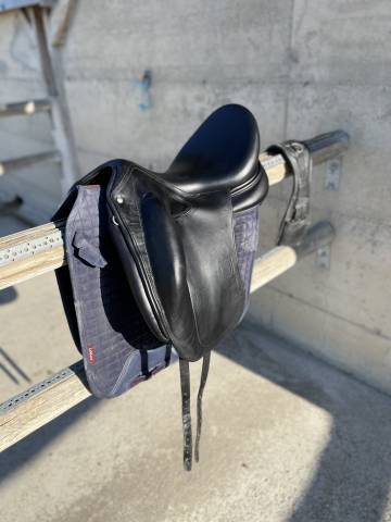 Selle dressage CHILDERIC DPL 18´´