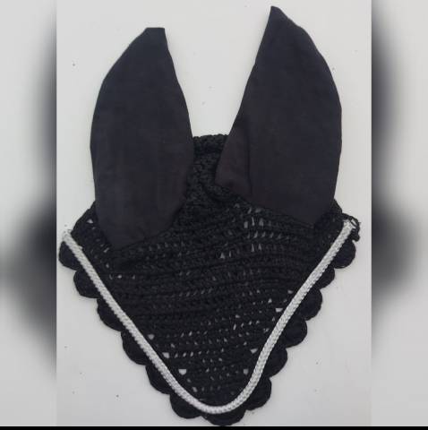 Bonnet cheval noir et liseré argenté