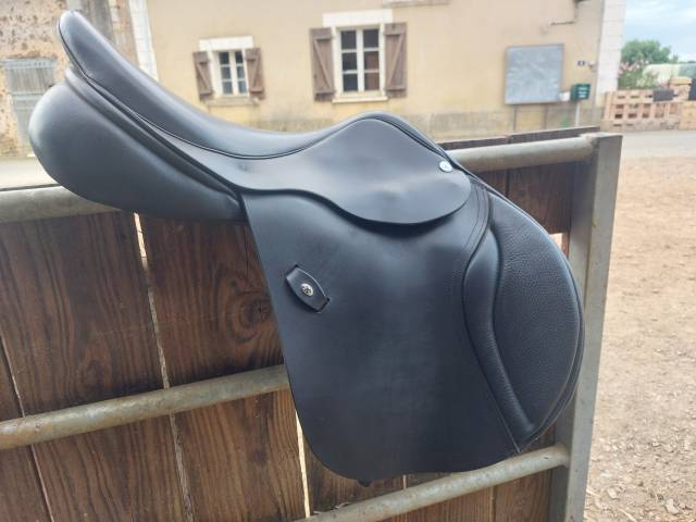Selle mixte de marque Ideal 17,5