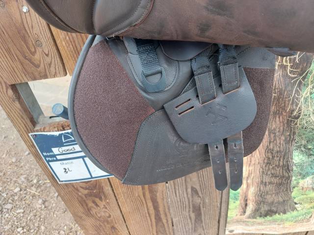 Selle mixte de marque Ideal 17,5