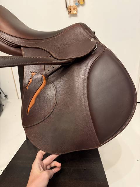 Selle obstacle Antarès 17 pouces