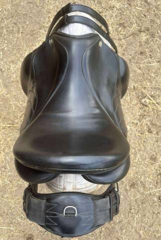 Selle de dressage &Eacute;ric Thomas 17,5