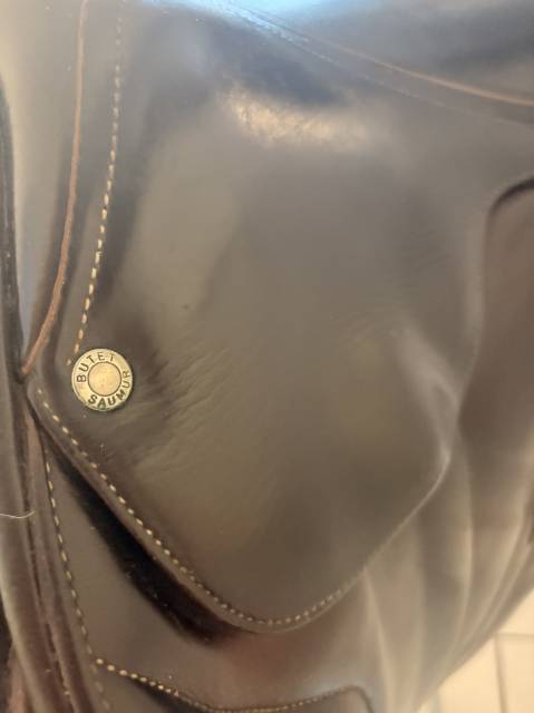 Selle Butet Saumur monoquartier 17 pouces 