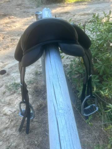 Selle de dressage Forestier 