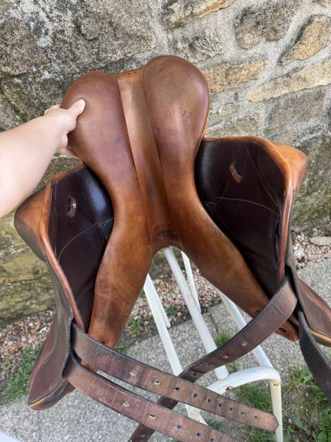 Selle forestier cross 17