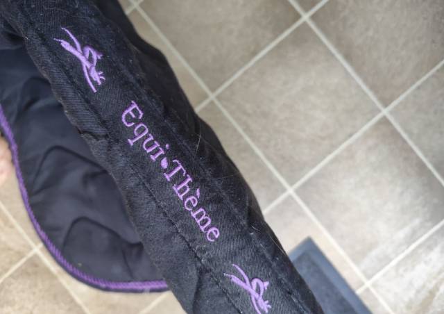 Tapis de selle Equithème Cheval Noir