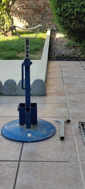 Pied de maréchal ferrant 