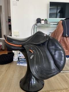 Selle CWD Mademoiselle 17'