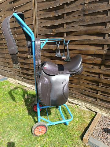 Selle Kent & Masters Compact GP – 17,5" 