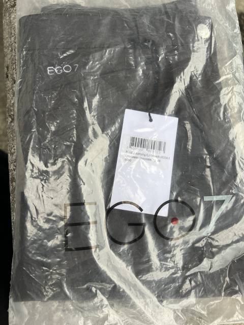 Pantalon EGO7  de tailles différentes 36 / 46 / 48