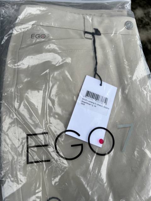 Pantalon EGO7  de tailles différentes 36 / 46 / 48