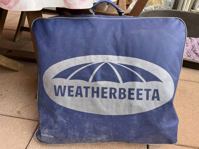 Weatherbeeta couverture 360g 1680D