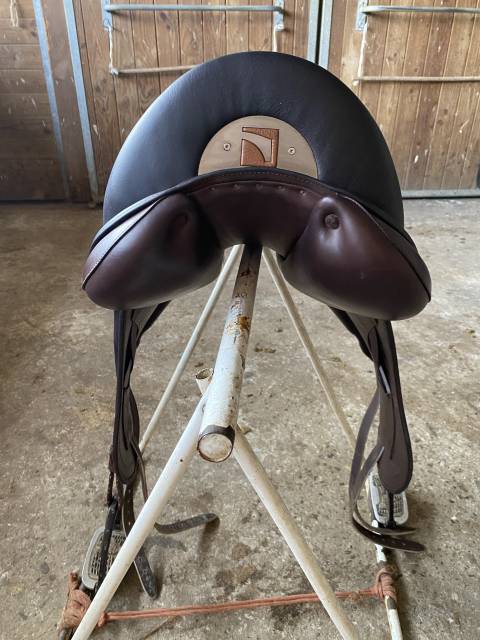 Selle dressage childeric 