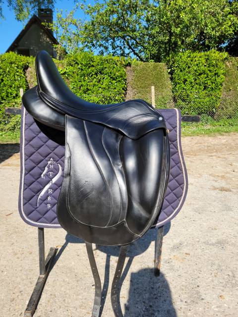 Selle Antares 18 pouces