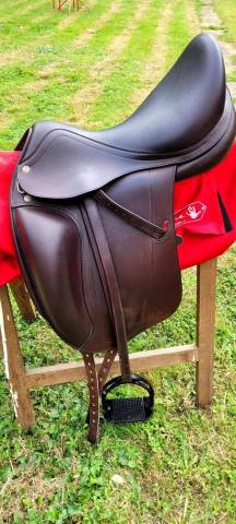 Selle dressage Emporio by Equipe 