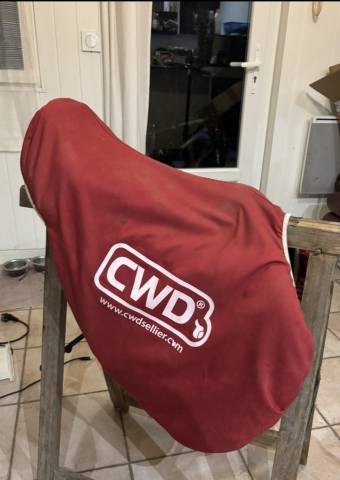 Selle CWD SE06 17.5 – Excellent état, prix canon 