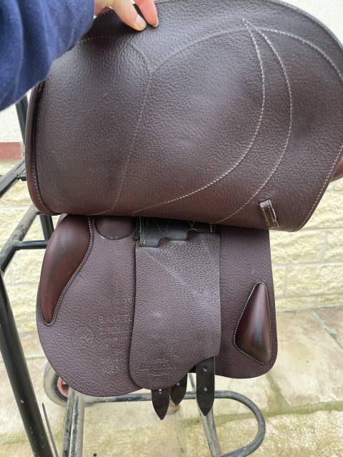 Selle devoucoux double veau 16,5