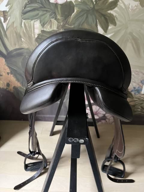 Selle de dressage Forestier AACHEN 17,5 Buffle