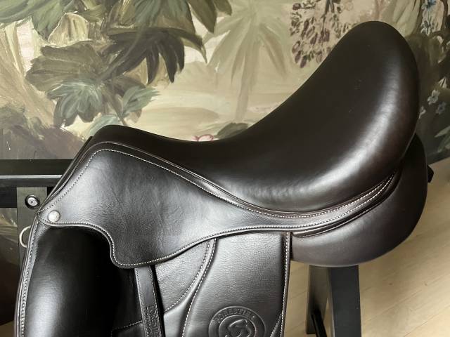 Selle de dressage Forestier AACHEN 17,5 Buffle