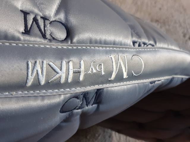 Tapis de dressage gris