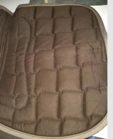 tapis  de selle marron