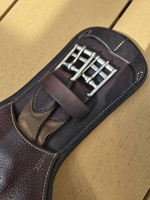 Selle Dressage Aachen Forestier 17 pouces 2022