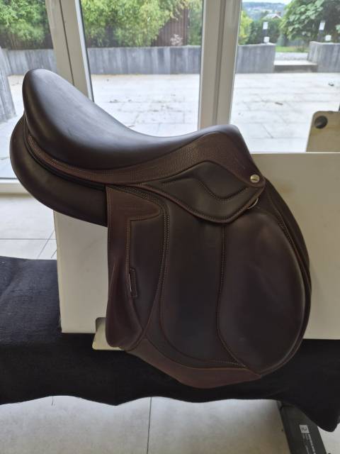 Selle Devoucoux Chiberta lab 17"
