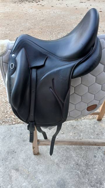 Selle Devoucoux 