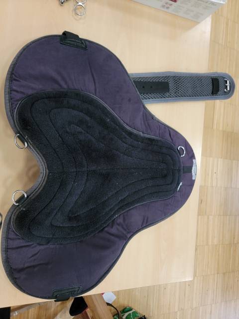 Selle pad monte à cru