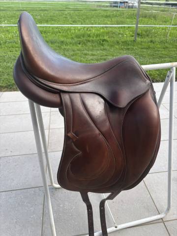 Selle Dressage Antar&egrave;s Cadence