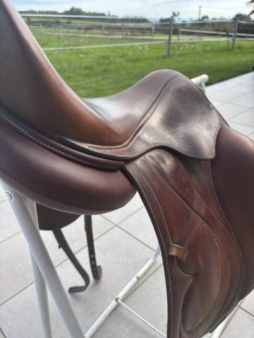Selle Dressage Antar&egrave;s Cadence