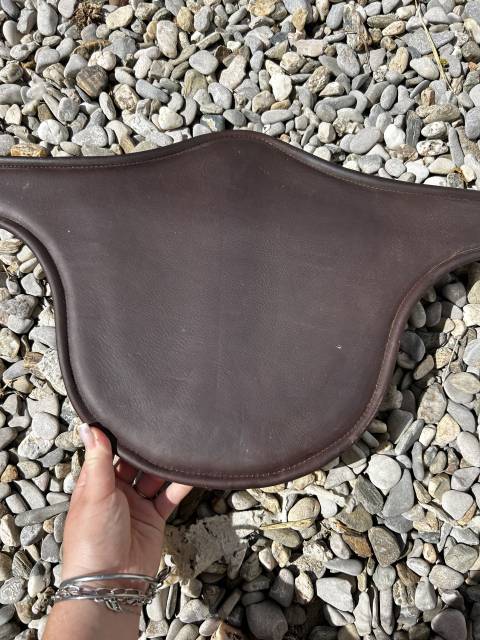 Sangle bavette ÉQUIPE Easy taille 135 marron (neuve)