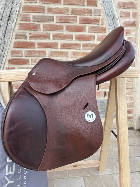 Selle MEYER Parfait état 18 pouces