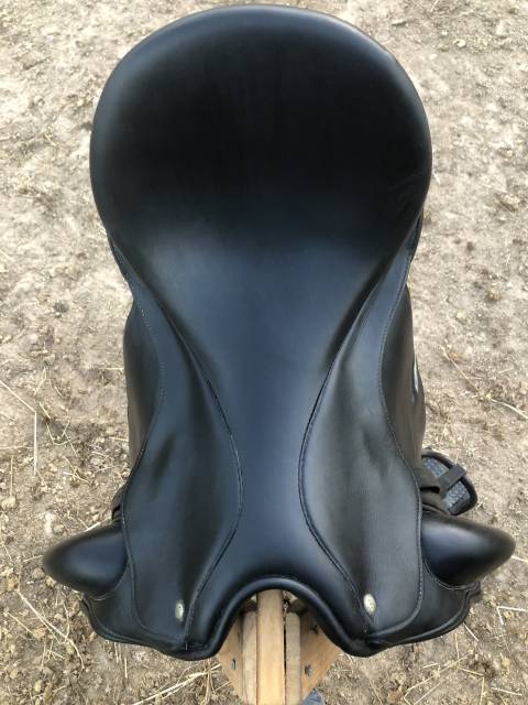 Selle dressage 