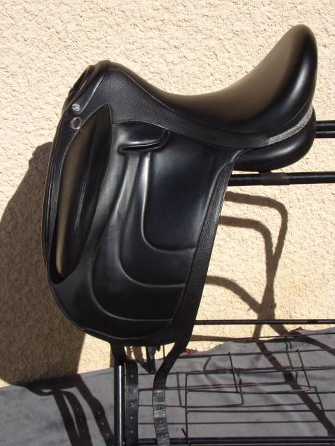 Selle Dressage Devoucoux Harmonie S 17'5