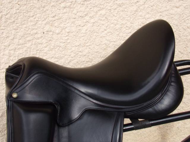 Selle Dressage Aulion 17'5
