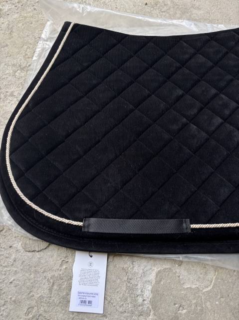 Tapis Kentucky neuf avec étiquette 