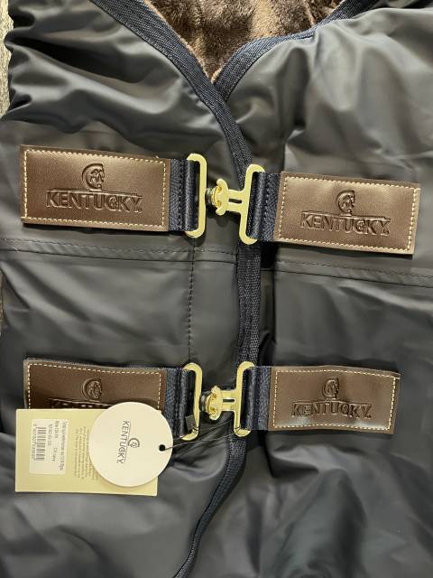 Couverture imperm&eacute;able Kentucky 150g taille 125