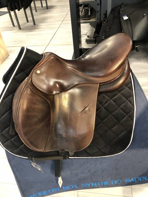 Selle Childeric mixte tr&egrave;s bon &eacute;tat