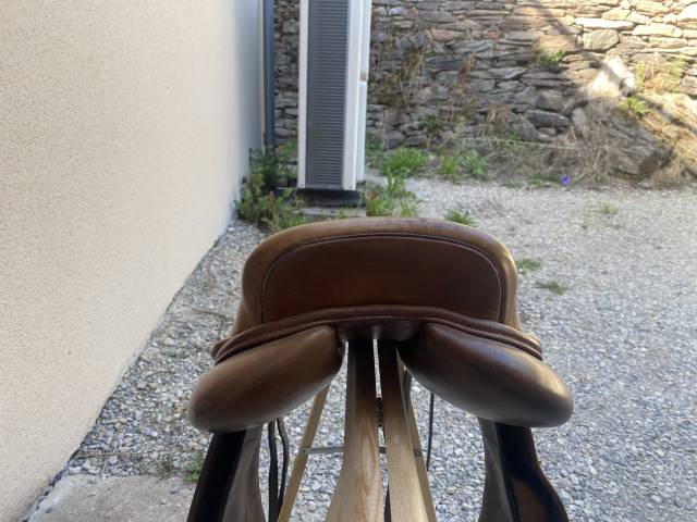 Selle Eric Thomas 17 pouces 