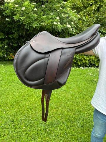 Selle Childeric mono quartier 18p