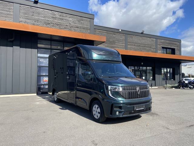 STX RENAULT MASTER - STALLE 5