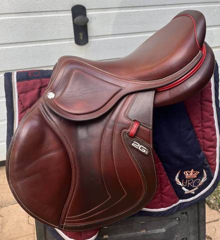 Selle CWD mademoiselle 17"