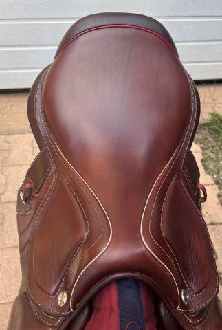 Selle CWD mademoiselle 17"