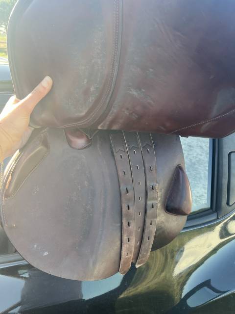 SELLE CSO DE LA MARQUE EQUIPE